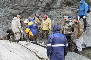 Летевший с роскошного курорта самолет дважды сел не в том месте Летевший с роскошного курорта самолет дважды сел не в том месте