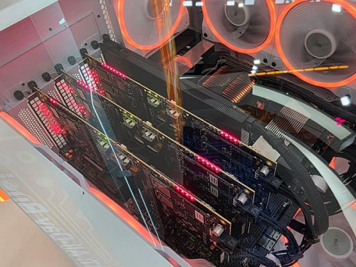 COMPUTEX: 32 накопителя Phison показали скорость чтения до 113 Гбайт/с COMPUTEX: 32 накопителя Phison показали скорость чтения до 113 Гбайт/с