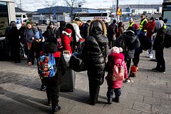 Россиянин пообщался с девушкой из Швеции и узнал правду о мигрантах в стране Россиянин пообщался с девушкой из Швеции и узнал правду о мигрантах в стране