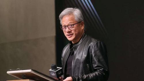 Генеральный директор NVIDIA продал 100 тысяч акций компании почти на $15 миллионов Генеральный директор NVIDIA продал 100 тысяч акций компании почти на $15 миллионов