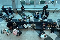 Около десяти тысяч россиян столкнулись с проблемами из-за перебоев в авиасообщении в Дубае Около десяти тысяч россиян столкнулись с проблемами из-за перебоев в авиасообщении в Дубае