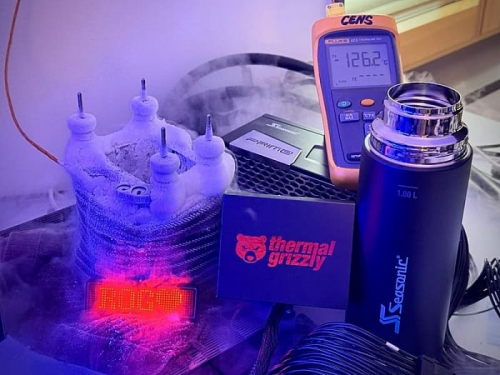 Разогнанный AMD Threadripper PRO 9995WX установил 8 мировых рекордов Разогнанный AMD Threadripper PRO 9995WX установил 8 мировых рекордов