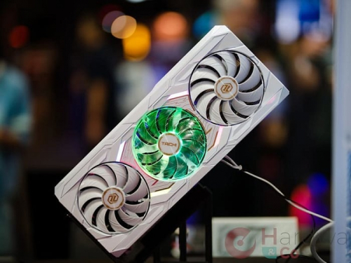 ASRock не будет выпускать Radeon RX 9070 XT Taichi White с ЖК-дисплеем ASRock не будет выпускать Radeon RX 9070 XT Taichi White с ЖК-дисплеем