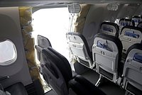 Самолет с 219 пассажирами на борту подал сигнал бедствия вскоре после взлета Самолет с 219 пассажирами на борту подал сигнал бедствия вскоре после взлета