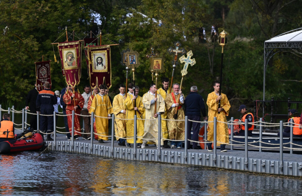 В Подмосковье прошел Елисаветинский крестный ход к 180-летию Александра III