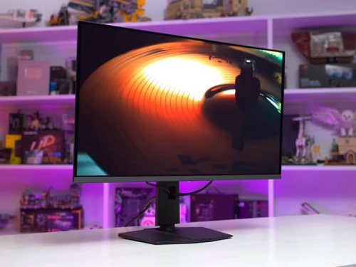 После 18 месяцев работы на мониторе с OLED-матрицей появилось заметное выгорание После 18 месяцев работы на мониторе с OLED-матрицей появилось заметное выгорание