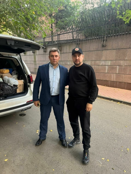 Сотрудник МВД и волонтер Искандер Низамов: «Для меня важно показывать подросткам пример» Сотрудник МВД и волонтер Искандер Низамов: «Для меня важно показывать подросткам пример»