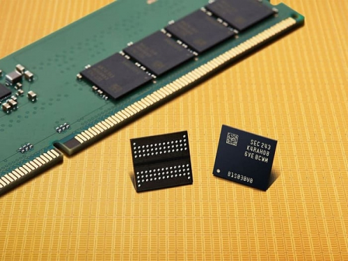 Высокий спрос и ограниченные поставки повысили стоимость NAND и DRAM на 20% Высокий спрос и ограниченные поставки повысили стоимость NAND и DRAM на 20%