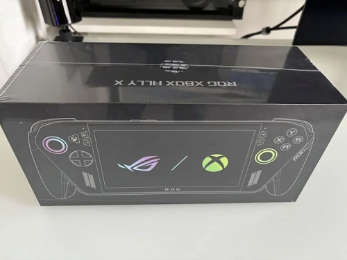 Первые покупатели ASUS ROG Xbox Ally получили консоль раньше запуска