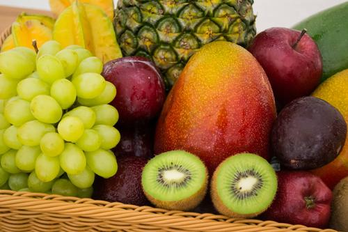 Стоматолог назвала продукты, которые стоит есть после каждого приема пищи