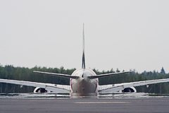Еще один российский аэропорт ввел ограничения на прием и выпуск самолетов Еще один российский аэропорт ввел ограничения на прием и выпуск самолетов