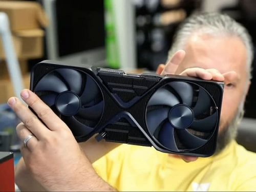 NVIDIA заменит повреждённую пользователем видеокарту RTX PRO 6000 за $10 тысяч NVIDIA заменит повреждённую пользователем видеокарту RTX PRO 6000 за $10 тысяч