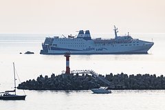 Паром Seabridge после трехдневного простоя отправился обратно в Турцию
