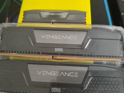 Amazon продал комплект оперативной памяти DDR4 под видом DDR5 Amazon продал комплект оперативной памяти DDR4 под видом DDR5