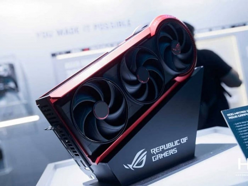 ASUS ROG Matrix Platinum RTX 5090 действительно имеет производственный дефект ASUS ROG Matrix Platinum RTX 5090 действительно имеет производственный дефект