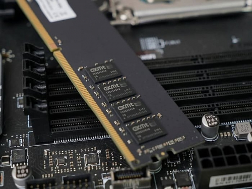 Директора CXMT обвинили в краже технологий у Samsung для создания 10-нм памяти DRAM