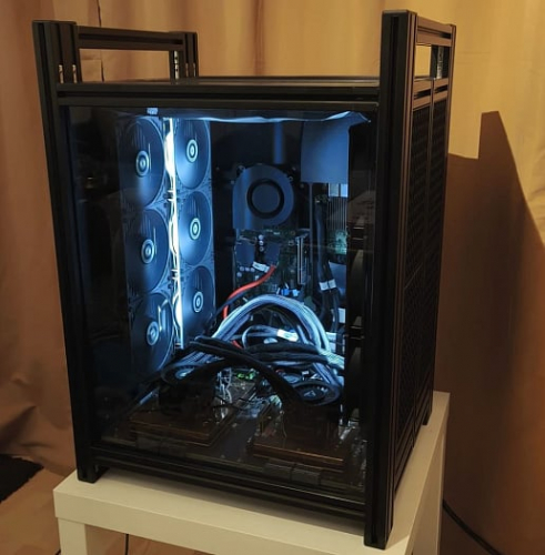 Разработчик купил сервер на основе суперчипов NVIDIA Grace Hopper всего за €7000 вместо €60 000 Разработчик купил сервер на основе суперчипов NVIDIA Grace Hopper всего за €7000 вместо €60 000