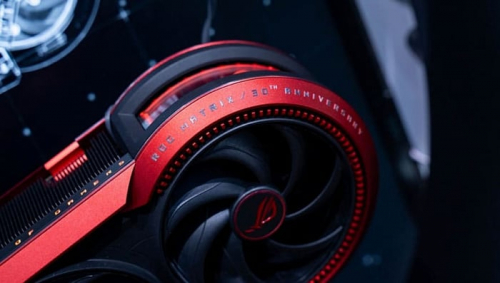 ROG Matrix RTX 5090 возвращается в магазины после непродолжительного отзыва ROG Matrix RTX 5090 возвращается в магазины после непродолжительного отзыва