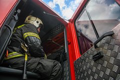 В российском регионе загорелась туристическая база