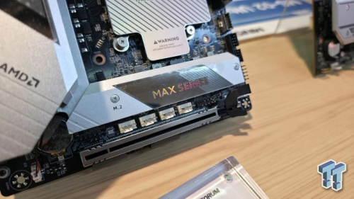 CES 2026: Minisforum показала настольную плату на мобильном AMD Ryzen AI MAX+ 395 CES 2026: Minisforum показала настольную плату на мобильном AMD Ryzen AI MAX+ 395