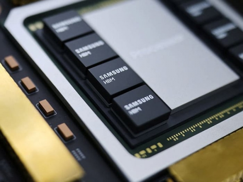 Samsung может стать первой, кто начнёт поставлять HBM4 для ускорителей NVIDIA Vera Rubin Samsung может стать первой, кто начнёт поставлять HBM4 для ускорителей NVIDIA Vera Rubin