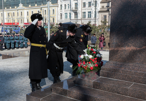 День защитника отечества — 23 февраля: история, традиции и смысл праздника День защитника отечества — 23 февраля: история, традиции и смысл праздника