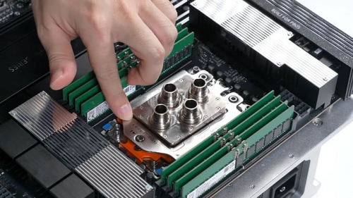 Крышечка процессора Threadripper PRO 9995WX стала отличным радиатором для СЖО Крышечка процессора Threadripper PRO 9995WX стала отличным радиатором для СЖО