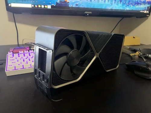 NVIDIA якобы разрабатывает премиальную видеокарту лучше GeForce RTX 5090 NVIDIA якобы разрабатывает премиальную видеокарту лучше GeForce RTX 5090