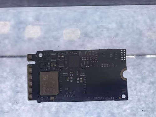 Samsung показала накопитель BM9K1 с контроллером на базе архитектуры RISC-V