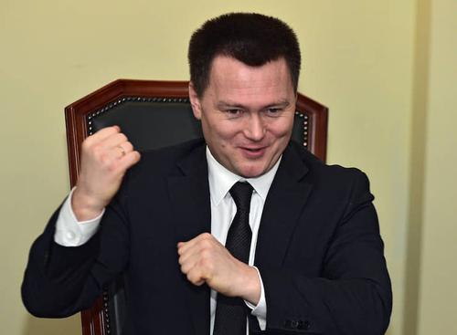 И судья, и везучий покупатель, и успешный рантье... И судья, и везучий покупатель, и успешный рантье...