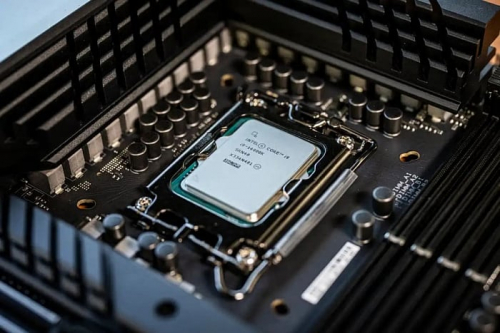 Intel может выпустить ещё несколько процессоров Raptor Lake Refresh для сокета LGA1700