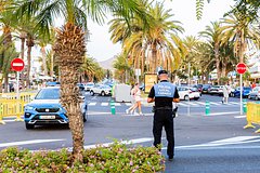 Мужчина использовал удушающий прием на туристке и попытался ее изнасиловать