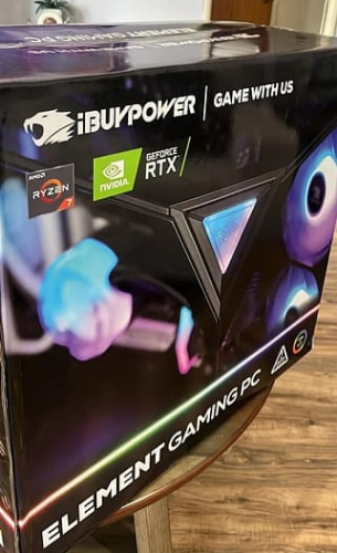 Посетитель магазина Costco приобрёл систему с Ryzen 7 9800X3D, RTX 5070, 32GB RAM и 2TB SSD всего за $1100