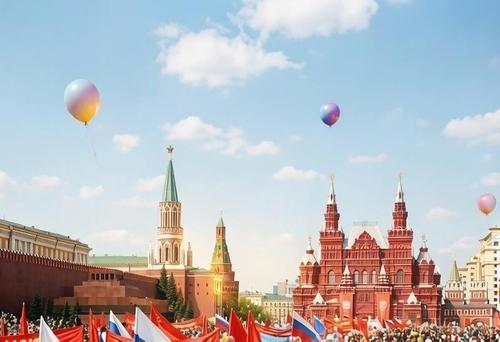 В Удмуртии решили не проводить первомайскую демонстрацию и шествие &laquo;Бессмертного полка&raquo;. Как пройдут праздники в других городах?
