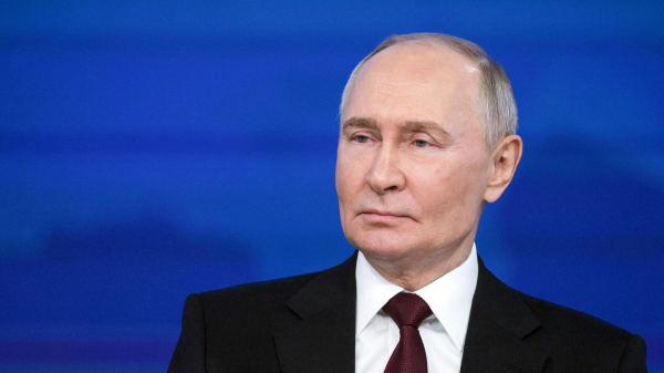 Путин поговорил с приехавшим в Москву жителем Сочи и спросил его о погоде