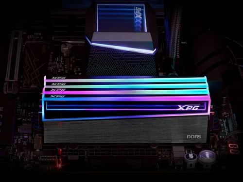 ADATA XPG выпустила первую в мире память с эффектом бесконечного зеркала NOVAKEY RGB DDR5 