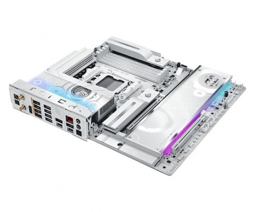 Премиальная материнская плата ASRock X870E Taichi анонсирована в белом варианте