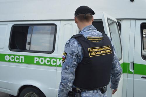 Судебные приставы буду приходить к алиментщикам по ночам